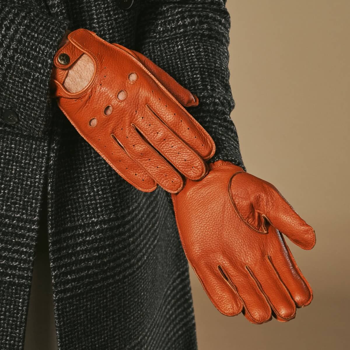 Cognac Leather Driving Gloves Men | Premium American Deerskin 4