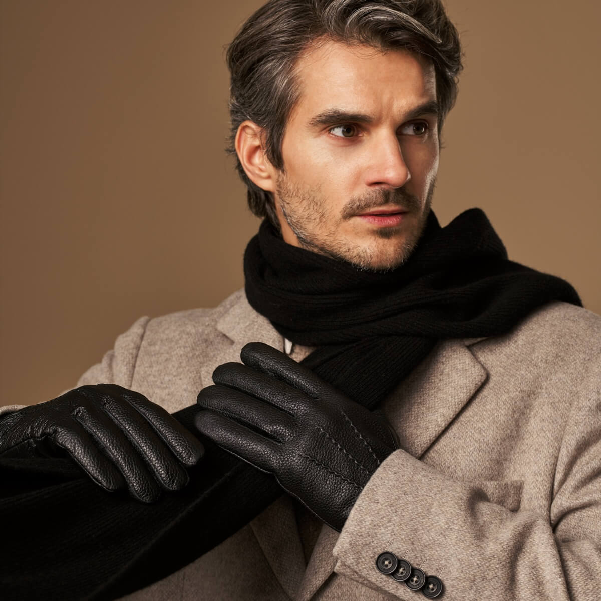 Columbus Black | Deerskin Leather Gloves for Men 6