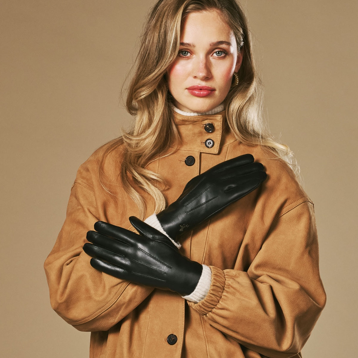 Jasmine Black Leather Gloves | Winter Touchscreen Lambskin 1