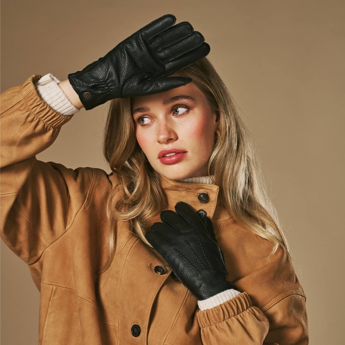 Sienna Black | Women's Leather Gloves with Cashmere Lining 2