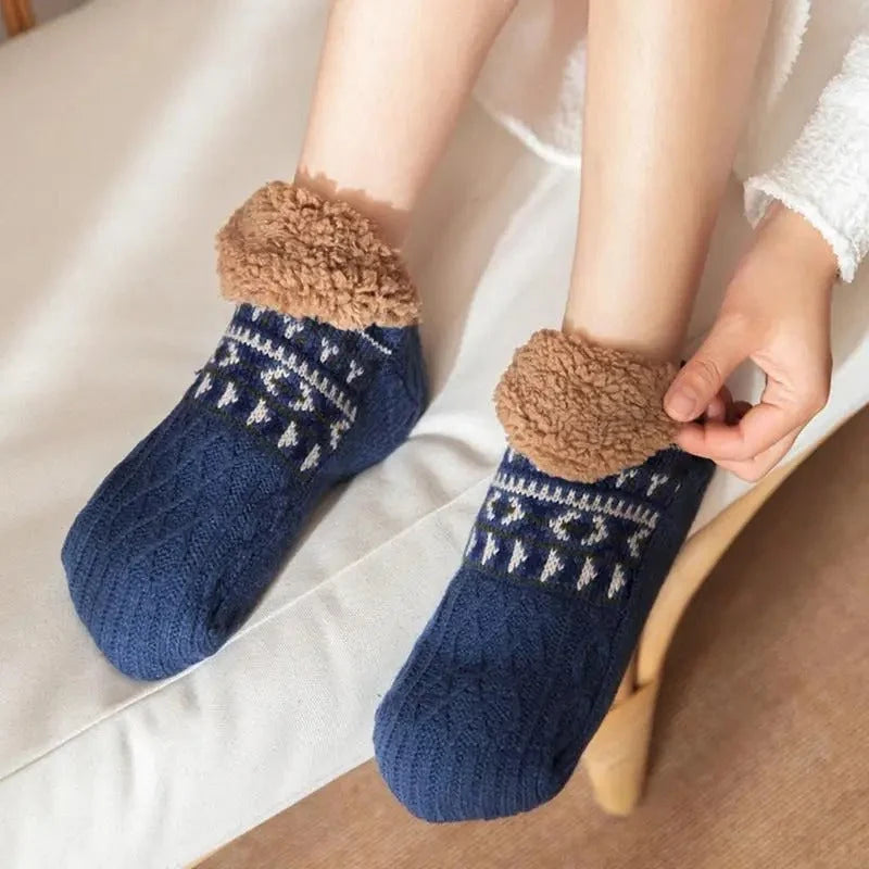 Women’s Cozy Knitted Slipper Socks | Non-Slip Winter Homewear 1